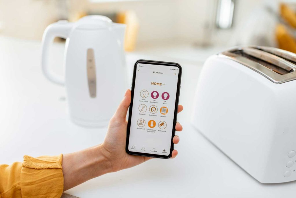Smart thermostat control via mobile app in Elgin IL home